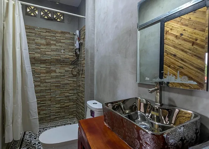 Travellers 3*